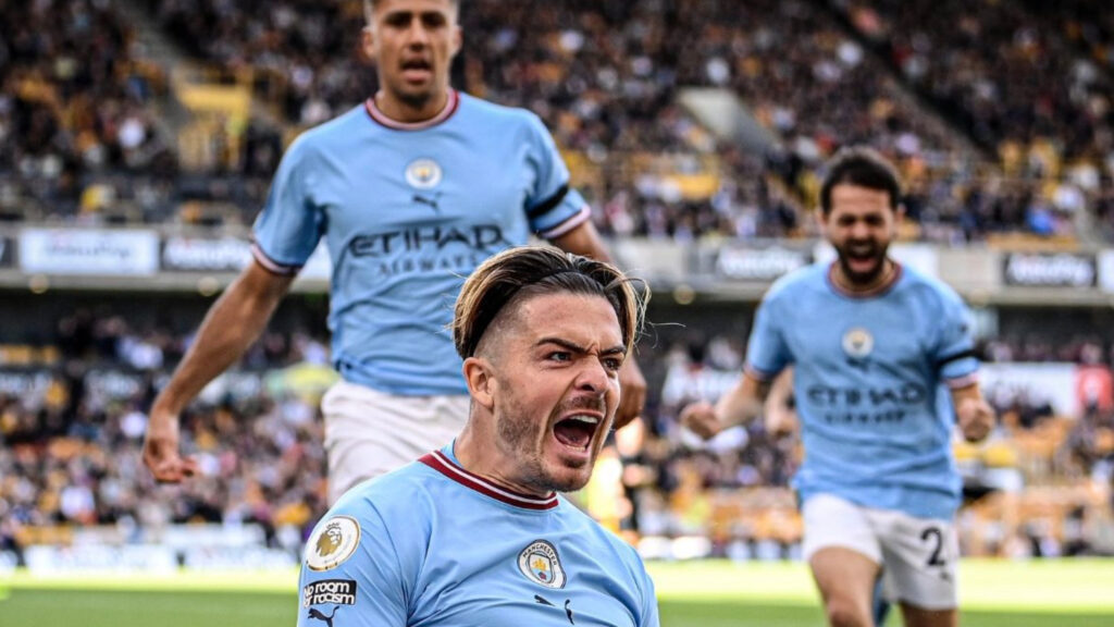 City crush Wolves 0–3 and climb to EPL top