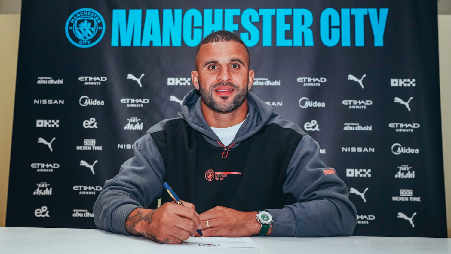 Read more about the article Walker signs a contract until 2026